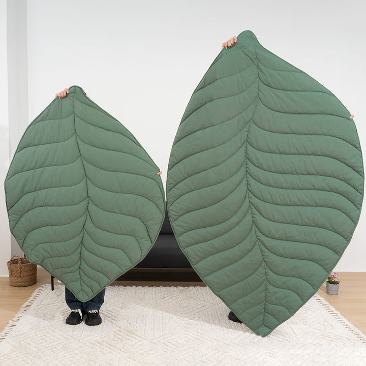 Pawtique LeafLounge™ Oversized Leaf-Shaped Pet Mat &amp; Blanket