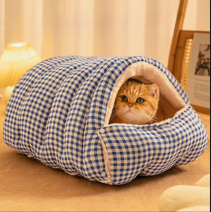 Cozy Cave Pet Nest - A Snug, Washable Haven for Your Furry Friend