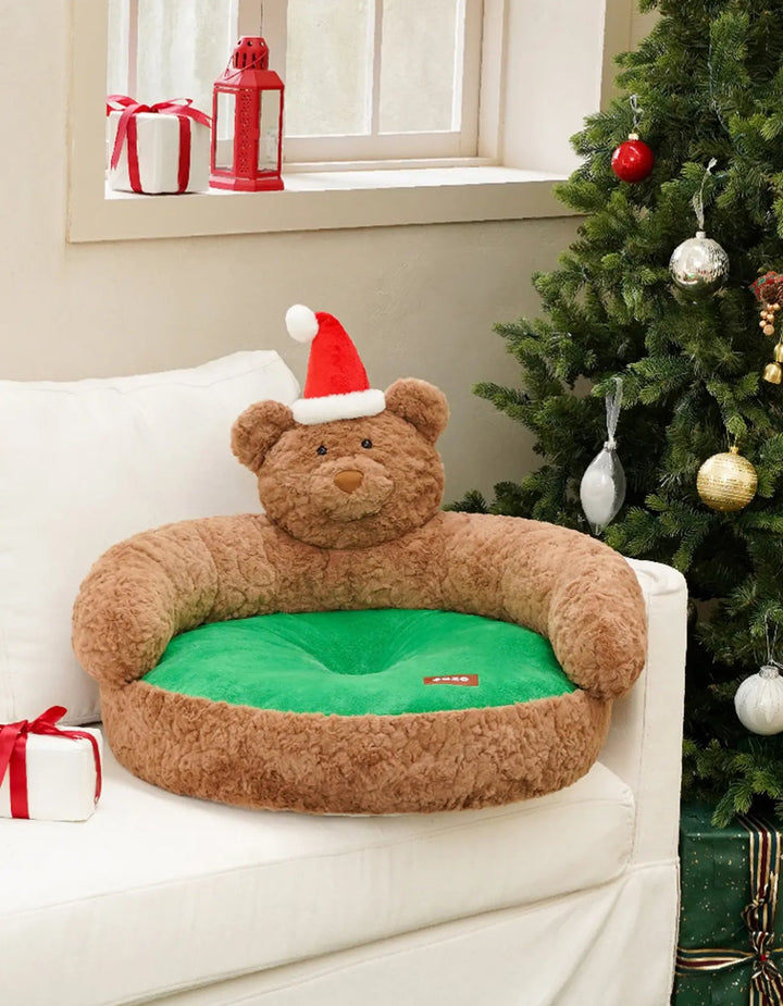 Christmas Bear Pet Bed: Cozy Holiday Comfort - Pawtique
