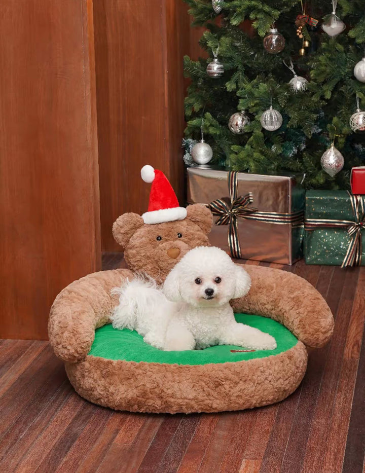 Christmas Bear Pet Bed: Cozy Holiday Comfort - Pawtique
