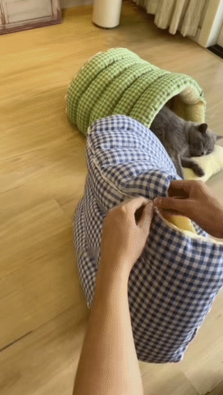 Cozy Cave Pet Nest - A Snug, Washable Haven for Your Furry Friend