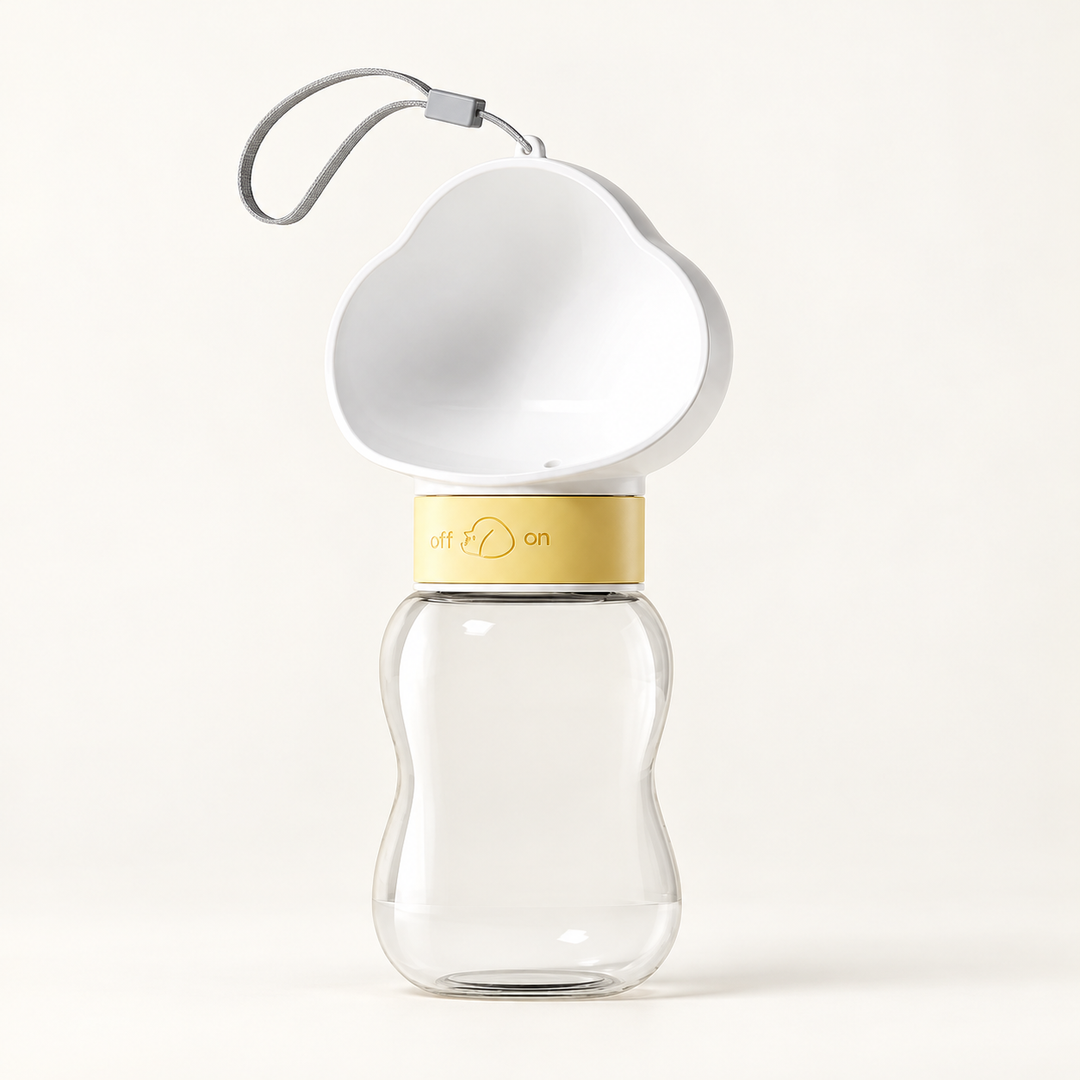 Water-only bottle design with white drinking bowl, yellow twist collar and clear reservoir; capacity is selected separately.
