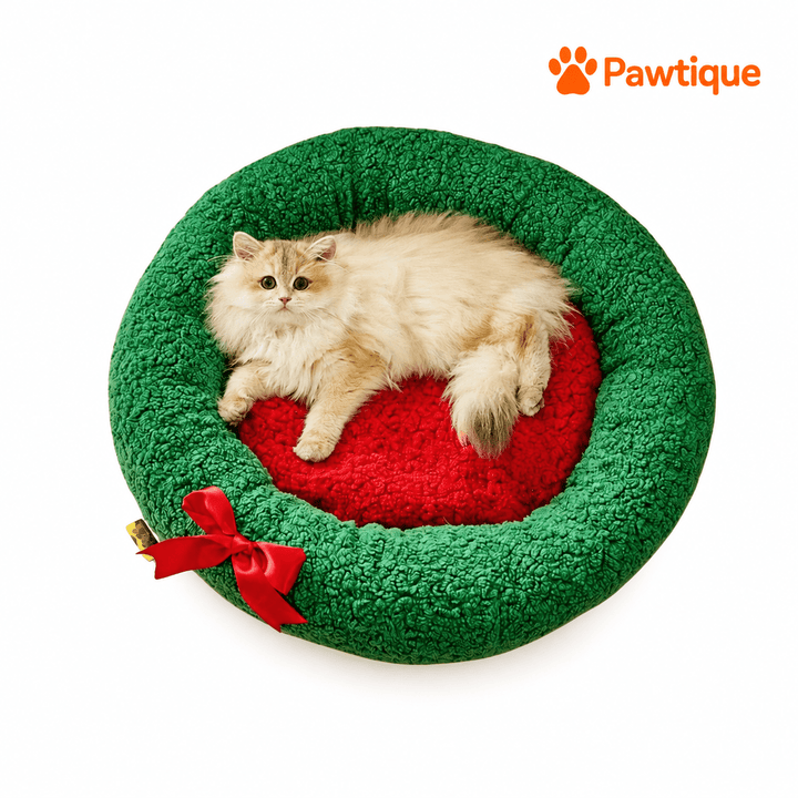 Pawtique Christmas Wreath Pet Bed - Pawtique
