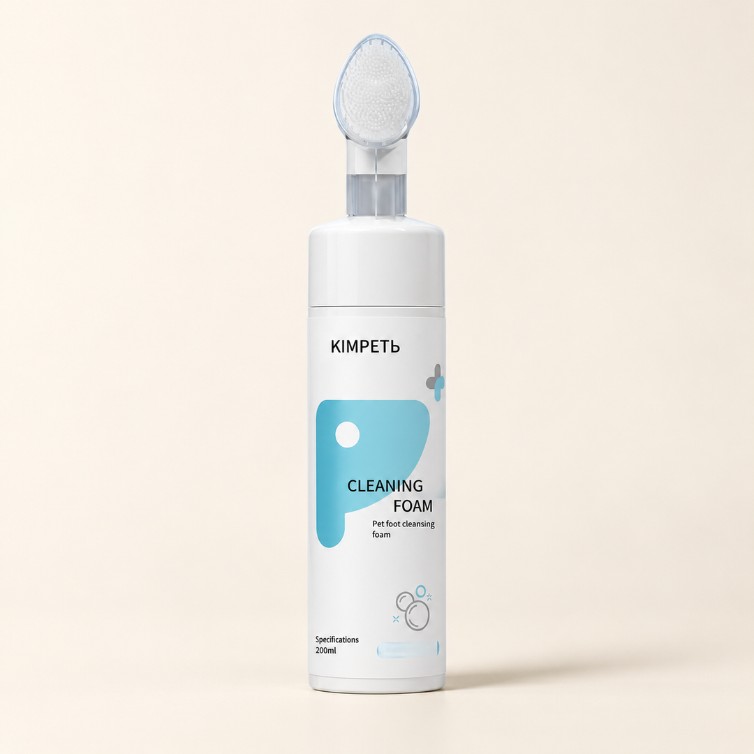 200 ml paw-cleansing foam bottle with its original printed label and built-in brush applicator