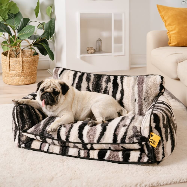 StripeNest Zebra Black &amp; White sofa bed; source-faithful two-layer cushion and original physical sewn markings