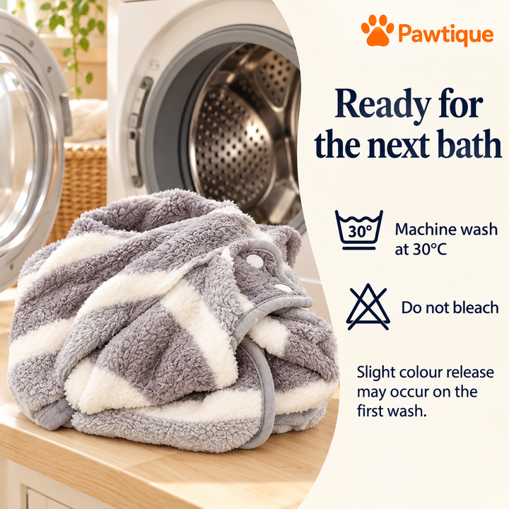 Striped fleece robe care: machine wash at 30 degrees C, no bleach, possible first-wash colour release