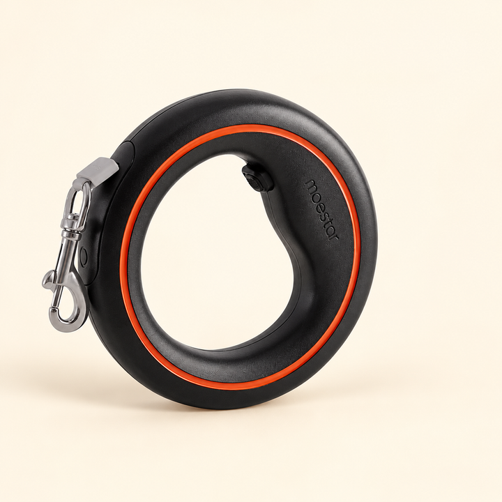 UFO retractable leash black orange