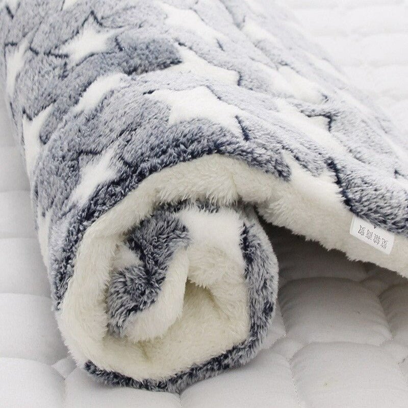 Pet Cushion Blanket For Dogs &amp; Cats - Pawtique