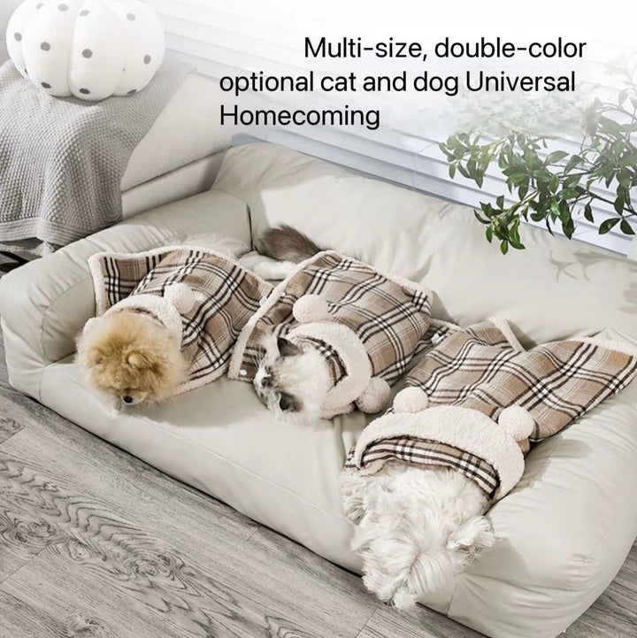 Pet Warm Cape - Snug, Cute &amp; Easy for Your Furry Pal! - Pawtique